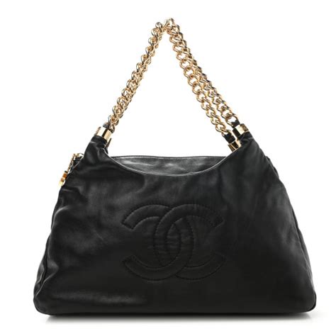 CHANEL Calfskin Rodeo Drive Hobo Black.